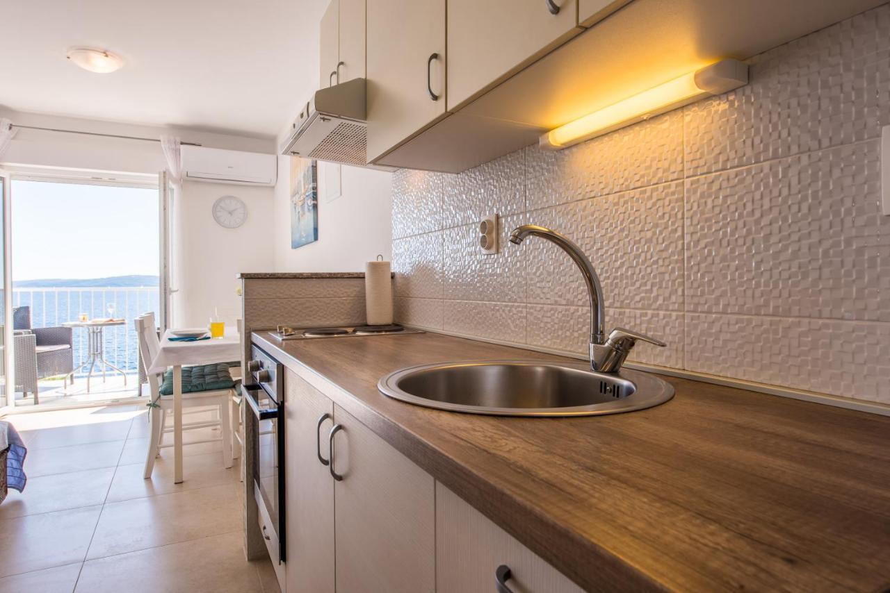 Apartments Amneris トロギール エクステリア 写真